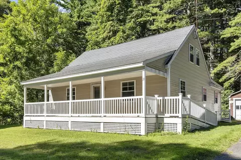 12 Clement Rd, Townsend, MA 01469