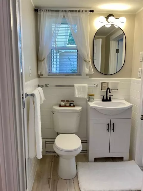 46 Crosby St, Webster, MA 01570 photo 23