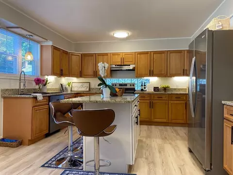 46 Crosby St, Webster, MA 01570 photo 8
