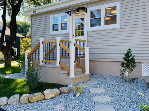 46 Crosby St, Webster, MA 01570 photo 5