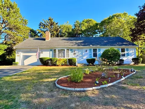 793 Route 6a, Yarmouth, MA 02675