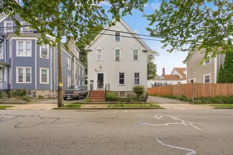 320 Cottage St, New Bedford, MA 02740