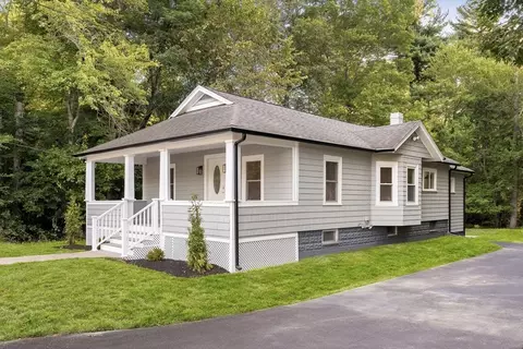 505 S Main St, Raynham, MA 02767
