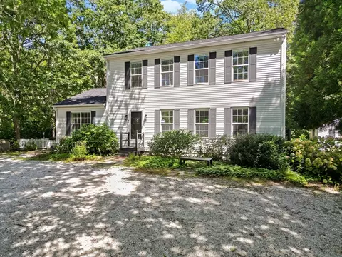 53 Lovers Ln, Harwich, MA 02645