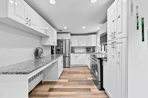 15 Leonard Rd, Sharon, MA 02067