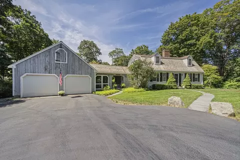 639 Main St, Hingham, MA 02043 photo 2