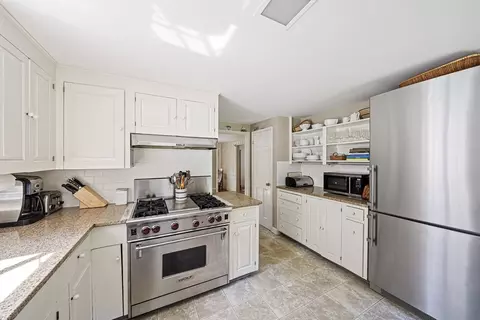 639 Main St, Hingham, MA 02043 photo 6