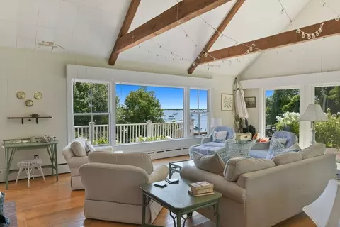 916 Main St, Cotuit, MA 02635 photo 13