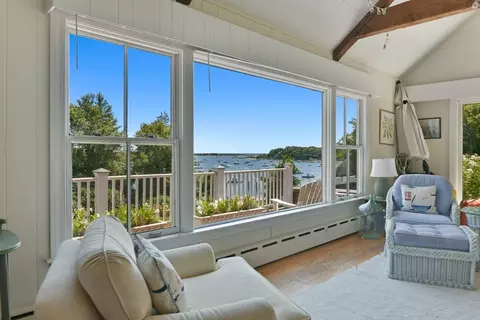 916 Main St, Cotuit, MA 02635 photo 14