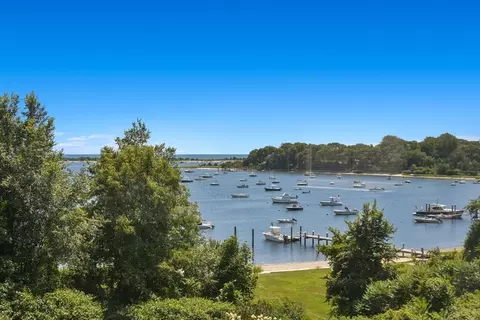 916 Main St, Cotuit, MA 02635 photo 9