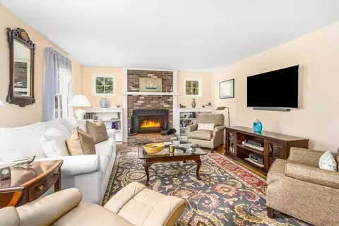 110 Marble Rd, Barnstable, MA 02630 photo 3