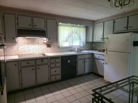 40 Division St, Easthampton, MA 01027 photo 13