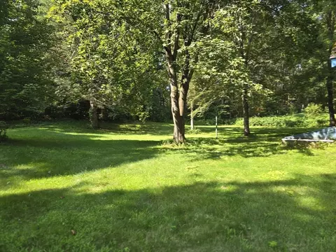 40 Division St, Easthampton, MA 01027 photo 25