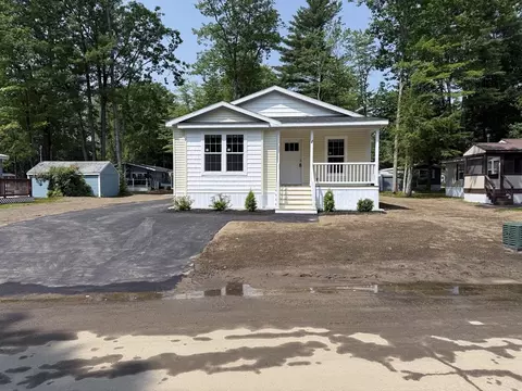 11 Annies Way, West Springfield, MA 01089