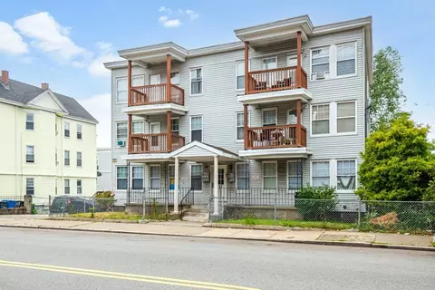 637 Walk Hill St, Mattapan, MA 02126