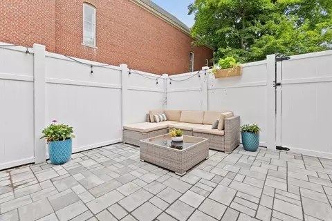 Exterior - 38 High #4, Danvers, MA 01923 photo 3 of 4