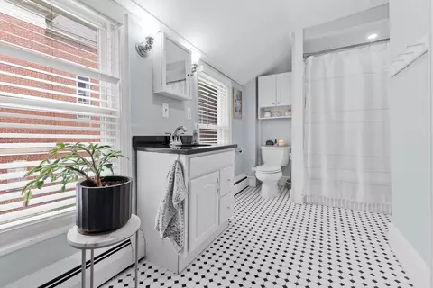 Bath - 38 High #4, Danvers, MA 01923 photo 1 of 1