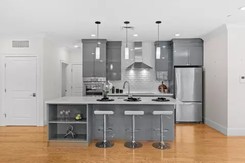 36 Elmwood Ave #4, Winchester, MA 01890