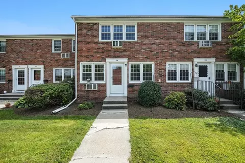 540 Granby Rd #114, South Hadley, MA 01075