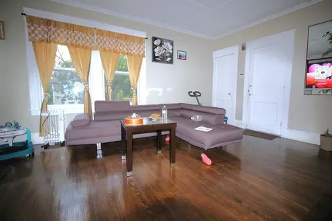 61 Kimberly Ave, Springfield, MA 01108 photo 9