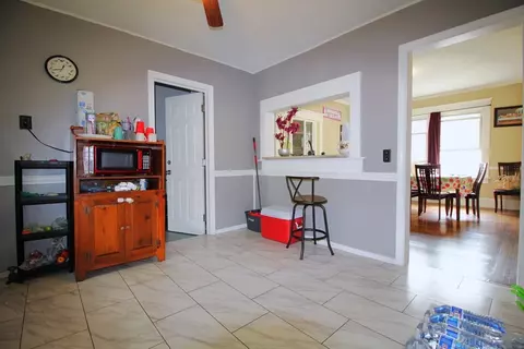 61 Kimberly Ave, Springfield, MA 01108 photo 28