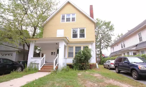 61 Kimberly Ave, Springfield, MA 01108