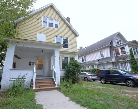 61 Kimberly Ave, Springfield, MA 01108 photo 2