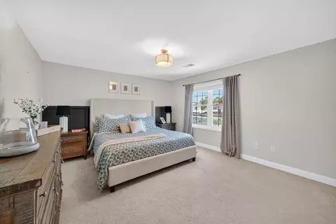 750 Cambridge St, Fall River, MA 02721 photo 20