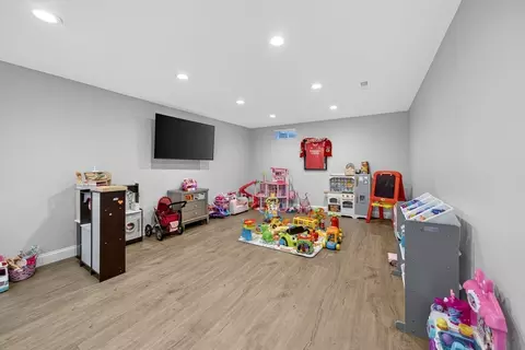 750 Cambridge St, Fall River, MA 02721 photo 27