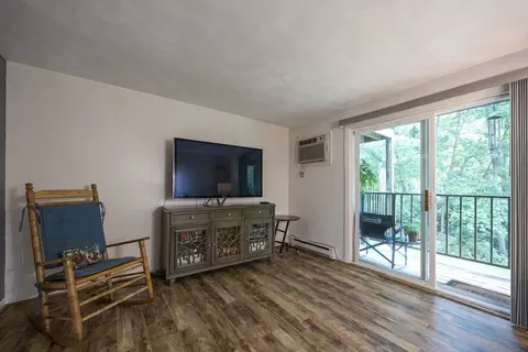 Living - 109 Maple St #E3, Attleboro, MA 02703 photo 2 of 4