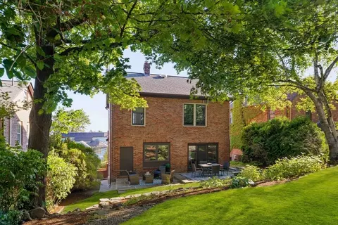 Exterior - 144 Jordan Rd, Brookline, MA 02446 photo 5 of 6