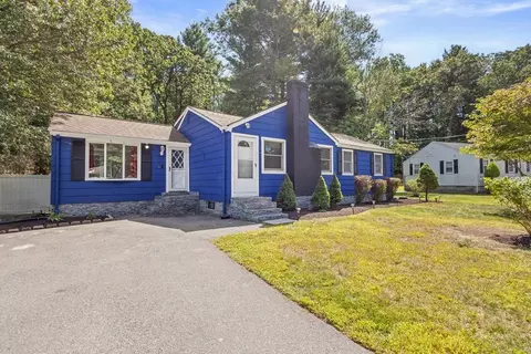 27 Ward Well Rd, Canton, MA 02021