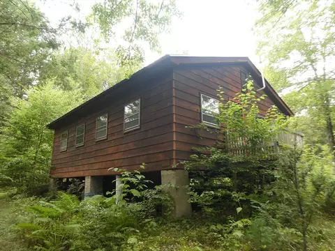 117 Curtis Rd, Worthington, MA 01098