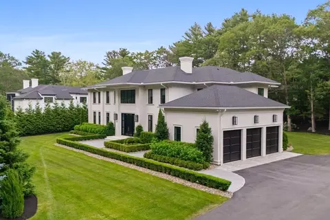 138 Woodland Rd, Brookline, MA 02467