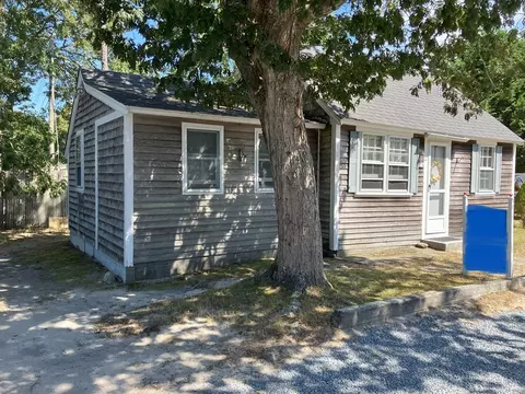 37 Beach Hills Rd # -A, Dennis, MA 02639
