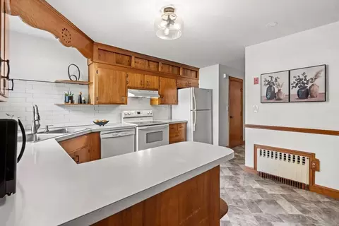 58 Spring St, Wakefield, MA 01880 photo 11