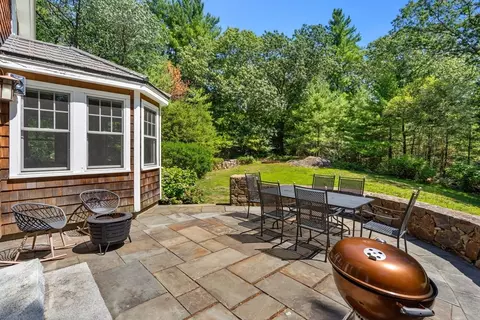 6 Beaver Pond Rd, Beverly, MA 01915 photo 32