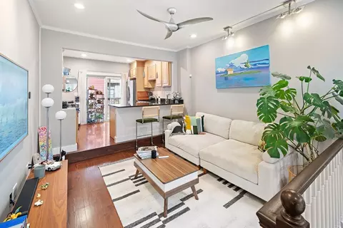 99 Cottage St #B, Boston, MA 02128