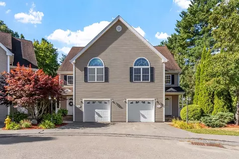 141 Pinewood Dr #10B, Gardner, MA 01440