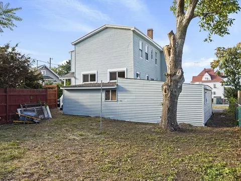 Exterior - 6 Solferino St, Worcester, MA 01604 photo 2 of 3