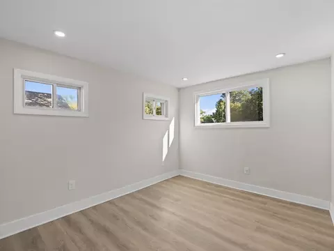 Bedroom - 6 Solferino St, Worcester, MA 01604 photo 2 of 10