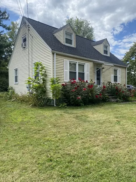 145 Amostown Rd, West Springfield, MA 01089