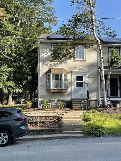 57 First St, Worcester, MA 01602