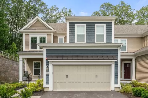 101 White Pond Way #101, Sudbury, MA 01776