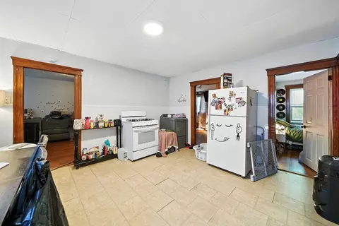 5 Robinson St, Webster, MA 01570 photo 8
