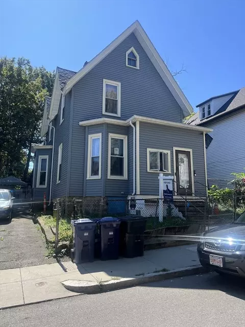 10 Gaylord St, Boston, MA 02124