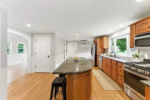 Entry Way - 24 Walnut Rd, Hampden, MA 01036 photo 1 of 1