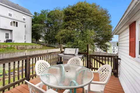 1 Alpine Ct, Gloucester, MA 01930 photo 7