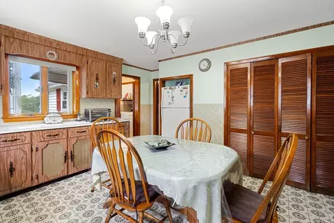 1 Alpine Ct, Gloucester, MA 01930 photo 3