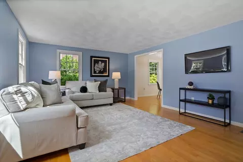 Living - 21 Tobin Dr, Maynard, MA 01754 photo 3 of 5